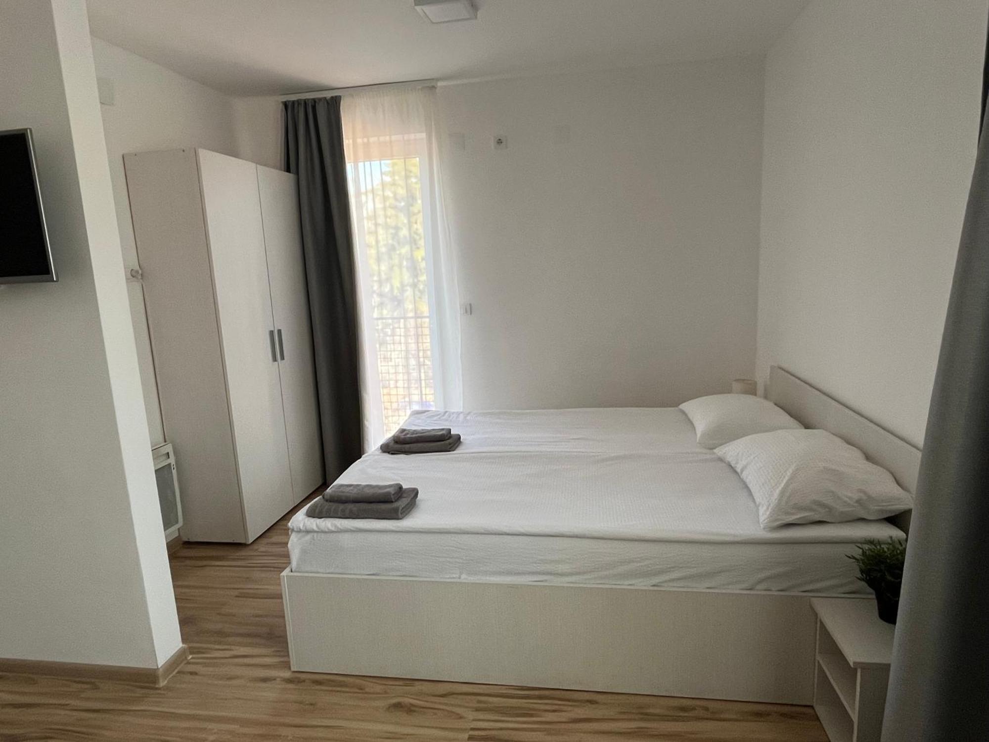 Milutinn-Lipa Soko Banja Bagian luar foto