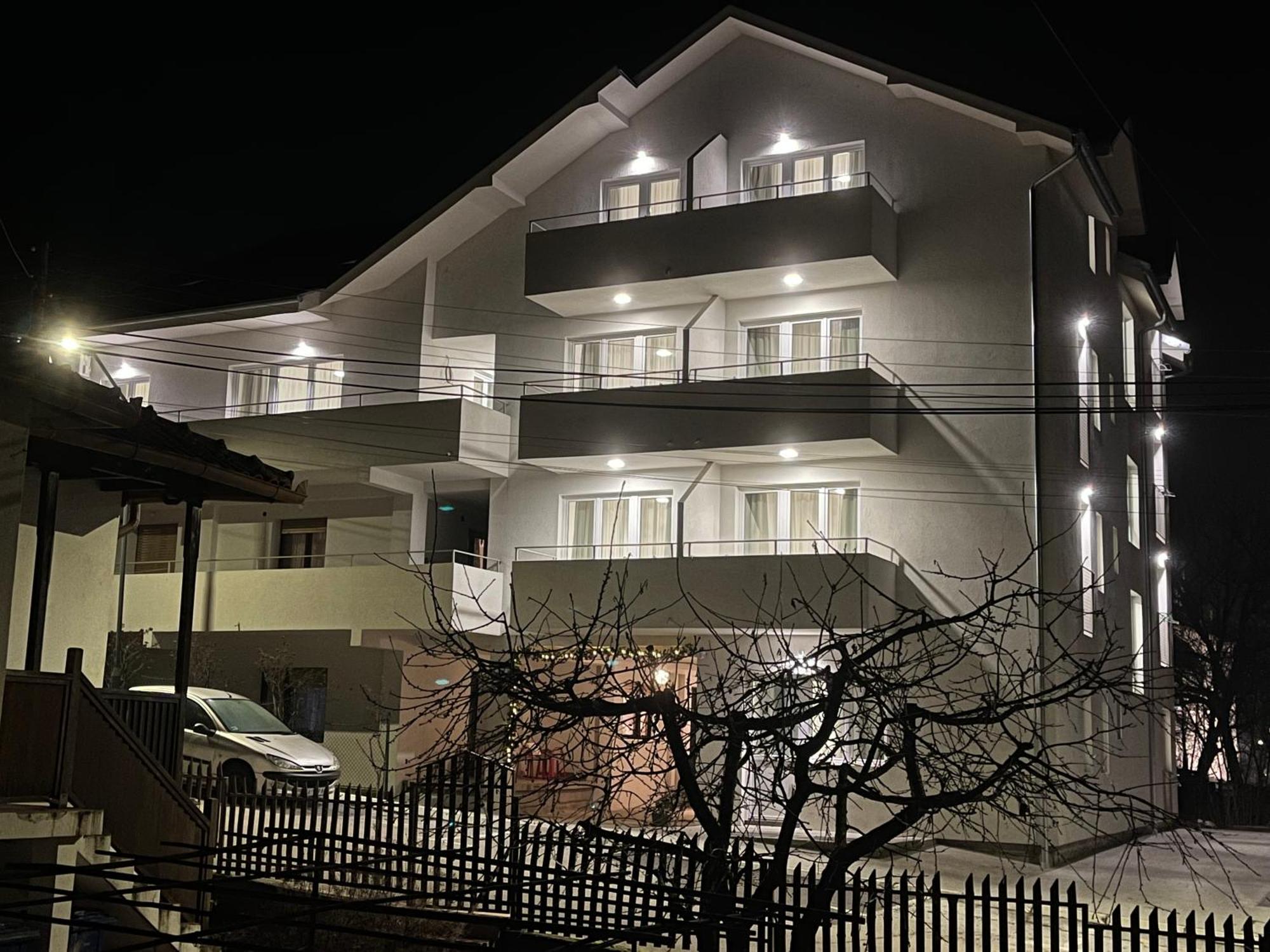 Milutinn-Lipa Soko Banja Bagian luar foto